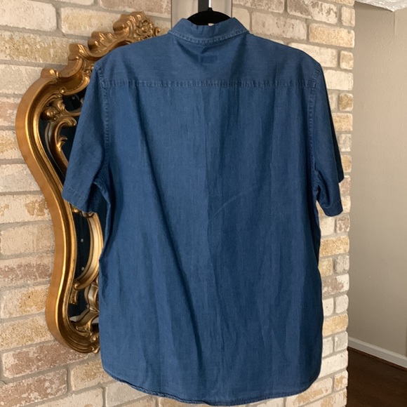 H&M Men's Medium Short Sleeve Shirt Button Up Blue Denim - Picture 2 of 6